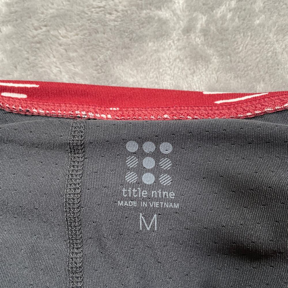 Title Nine Breaththrough Skort Medium Red Mikado Outdoor Hiking Pickleball - Picture 3 of 8